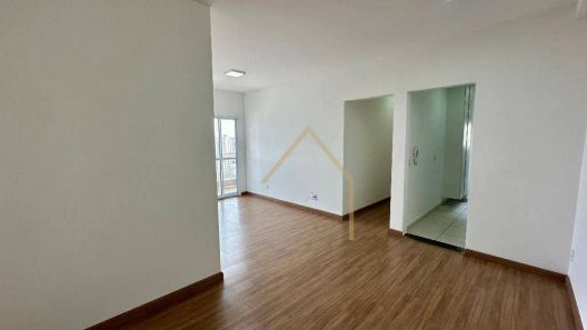 Apartamento com 3 Quartos para venda ou aluguel, 81m² no Jardim Jacyra, Americana