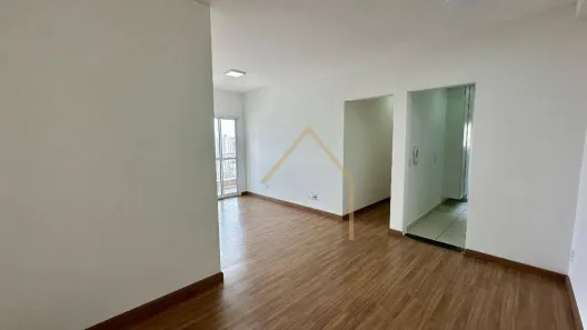 Apartamento com 3 Quartos para alugar, 81m² no Jardim Jacyra, Americana