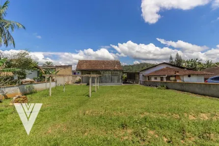 Lote/Terreno à venda, 1300m² no Velha, Blumenau