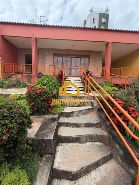 Casa com 3 quartos — Indaiá, Belo Horizonte