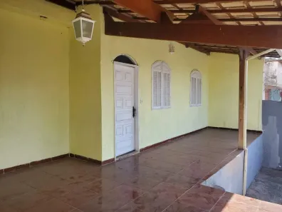 Casa com 3 Quartos à venda, 360m² no Jardim dos Comerciários (Venda Nova), Belo Horizonte