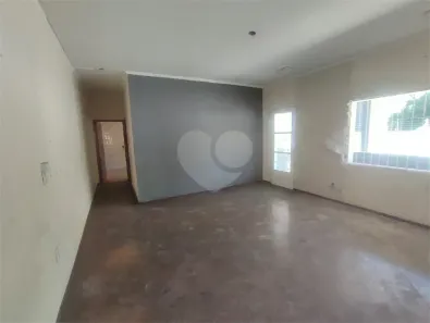 Prédio Comercial à venda, 200m² no Jardim Umuarama, São Paulo