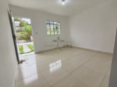 Casa de Condomínio com 2 Quartos para alugar, 65m² no Chácaras Pousada do Vale, São José dos Campos