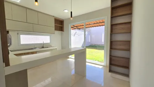 Casa com 3 Quartos para venda ou aluguel, 115m² no Novo Mundo, Uberlândia