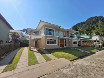 Casa de Condomínio com 4 Quartos à venda, 250m² no Pontal (Cunhambebe), Angra dos Reis