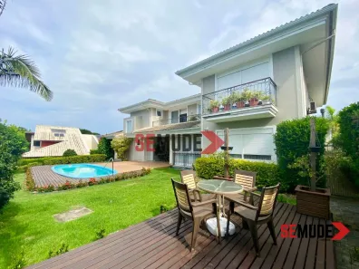 Casa de Condomínio com 5 Quartos à venda, 458m² no Rio Tavares, Florianópolis