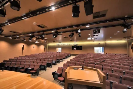 Prédio Comercial para alugar, 1562m² no Luz, São Paulo