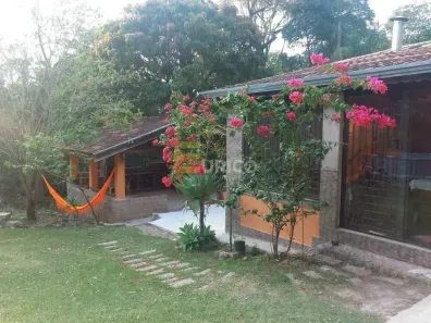 Fazenda/Sítio com 3 Quartos à venda, 370m² no Chácaras Alpina, Valinhos