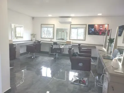 Casa com 2 Quartos para venda ou aluguel, 600m² no Sumaré, São Paulo