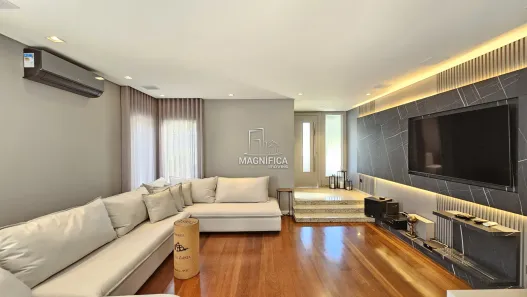 Casa de Condomínio com 4 Quartos à venda, 360m² no Uberaba, Curitiba