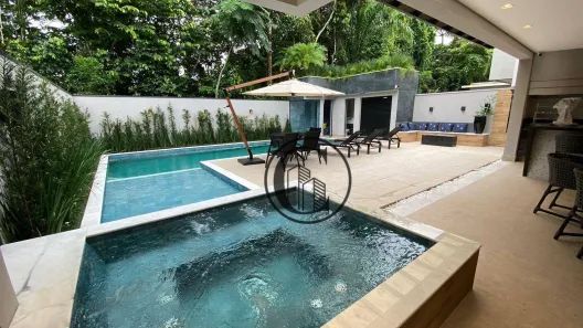 Casa de Condomínio com 7 Quartos à venda, 380m² no Centro, Bertioga