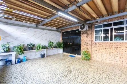 Sobrado com 3 Quartos à venda, 220m² no Estuário, Santos