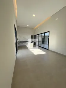 Casa de Condomínio com 3 Quartos à venda, 150m² no Grand Ville, Uberlândia