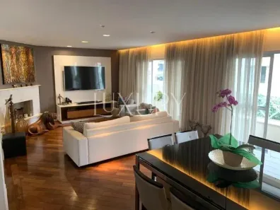 Casa de Condomínio com 4 Quartos à venda, 331m² no Indianópolis, São Paulo