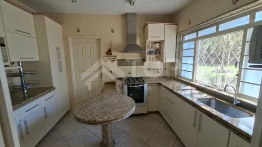 Fazenda/Sítio com 4 Quartos à venda, 390m² no Chácara Leila, São Carlos