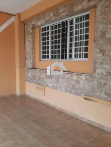 Sobrado com 3 Quartos para alugar, 230m² no Jardim Stella, Santo André