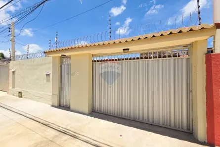 Casa com 3 Quartos à venda, 180m² no Nova Parnamirim, Parnamirim