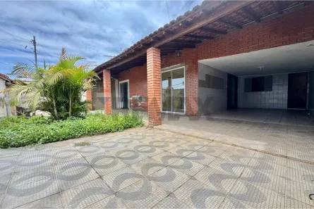 Casa com 2 Quartos à venda, 227m² no Conjunto Habitacional Pedro Afonso Junqueira, Poços de Caldas