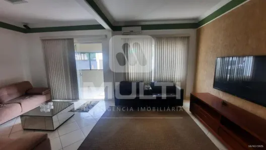 Casa com 4 Quartos à venda, 300m² no Centro, Uberlândia