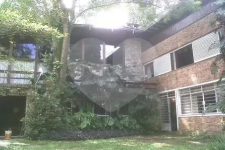 Casa com 3 Quartos à venda, 454m² no Chácara Monte Alegre, São Paulo