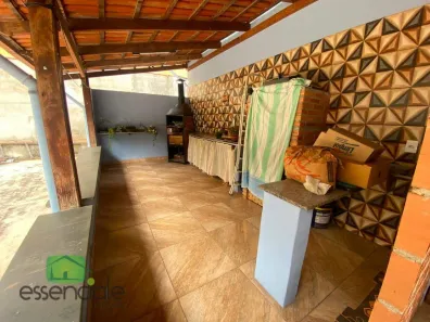 Casa com 3 Quartos à venda, 242m² no Jardim Riacho das Pedras, Contagem