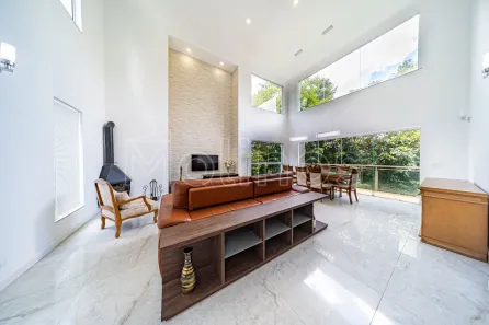 Casa com 3 Quartos à venda, 404m² no Caraguatá, Mairiporã