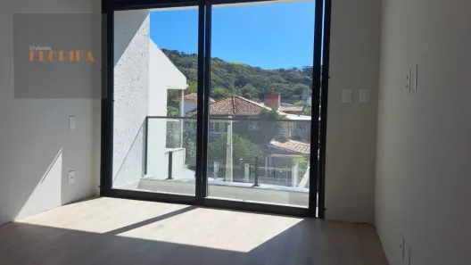 Casa com 3 Quartos à venda, 125m² no Lagoa da Conceição, Florianópolis