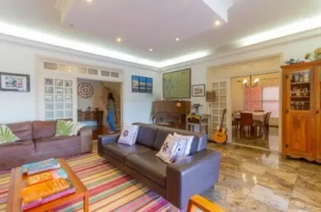 Casa com 4 Quartos para alugar, 300m² no Sumaré, São Paulo