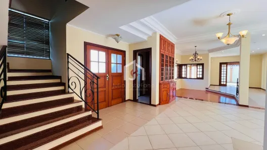 Sobrado com 3 Quartos à venda, 345m² no Loteamento Village Tremembé, Tremembé