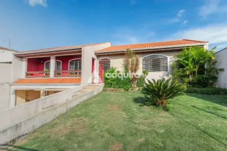 Casa com 3 Quartos à venda, 257m² no Uvaranas, Ponta Grossa