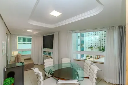 Apartamento com 2 Quartos à venda, 90m² no Centro, Balneário Camboriú