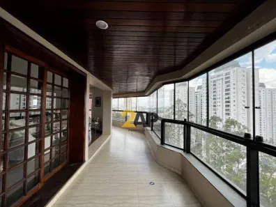 Apartamento com 3 Quartos à venda, 242m² no Vila Suzana, São Paulo