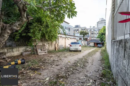 Lote/Terreno para alugar, 376m² no Petrópolis, Porto Alegre