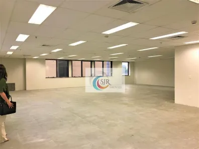Sala Comercial para alugar, 241m² no Itaim Bibi, São Paulo