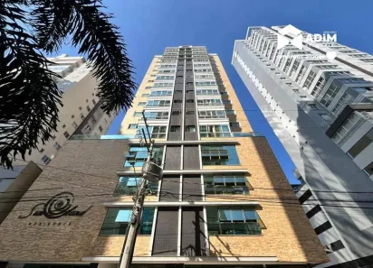 Apartamento com 3 Quartos para alugar, 120m² no Centro, Balneário Camboriú