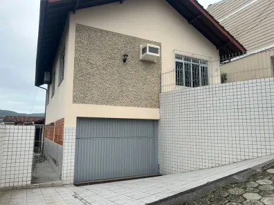Casa com 5 Quartos à venda, 80m² no Trindade, Florianópolis