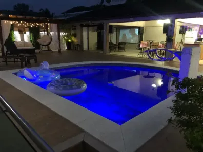 Casa de Condomínio com 3 Quartos para alugar, 280m² no Jacarepaguá, Rio de Janeiro