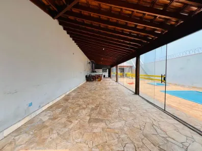 Casa com 1 Quarto à venda, 150m² no Jardinópolis, Jardinópolis
