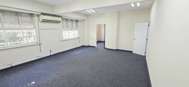 Sala Comercial para venda ou aluguel, 130m² no Centro, Rio de Janeiro