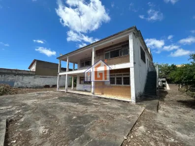 Casa com 8 Quartos à venda, 600m² no Centro, Araruama