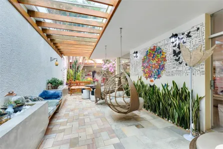Sobrado com 4 Quartos à venda, 320m² no Jardim Marajoara, São Paulo