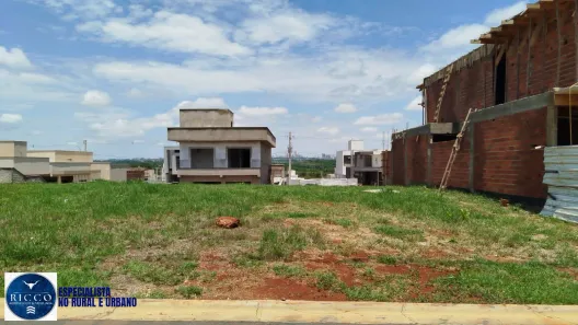 Lote/Terreno à venda, 323m² no Jardins Capri, Senador Canedo