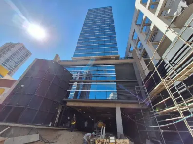 Prédio Comercial para alugar, 5232m² no Cambuí, Campinas