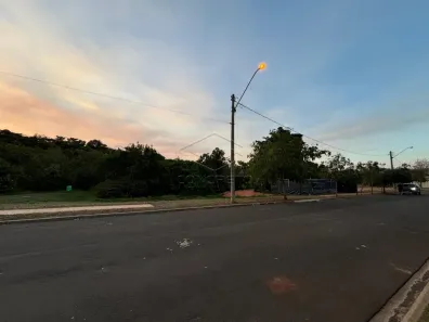 Lote/Terreno à venda, 900m² no Residencial Lago Sul, Bauru