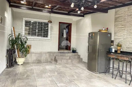 Sobrado com 3 Quartos à venda, 76m² no Umbará, Curitiba