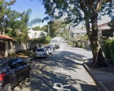 Lote/Terreno à venda, 371m² no Itaipu, Niterói