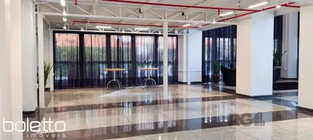 Ponto Comercial para alugar, 243m² no Bela Vista, Porto Alegre