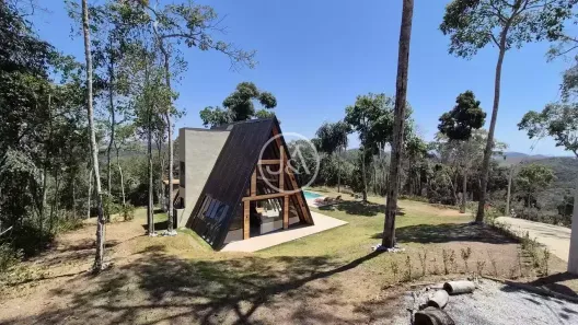 Casa com 3 Quartos à venda, 123m² no Pedro do Rio, Petrópolis