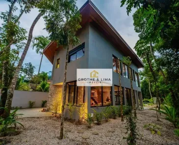 Sobrado com 4 Quartos à venda, 172m² no Prumirim, Ubatuba