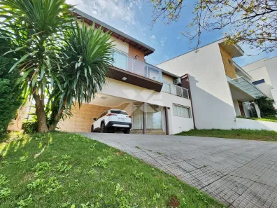 Casa de Condomínio com 4 Quartos à venda, 390m² no Esperança, Londrina